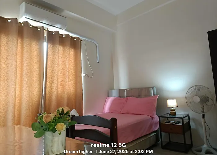 Thyme Residences Condominium, Unit 208 *