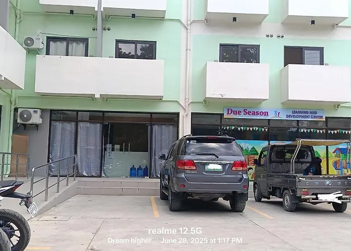 Thyme Residences Condominium, Unit 208