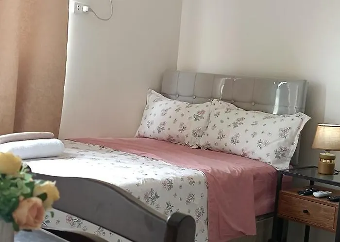 Appartement Thyme Residences Condominium, Unit 208
